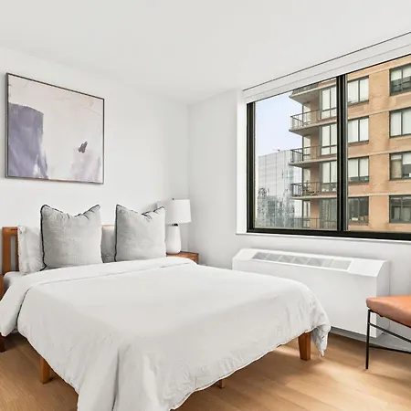 Bright With Views In Shared