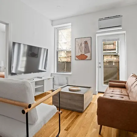 3bd 1bath Chic *