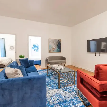 Monthly Nyc Rentals- Flawless 3 Bedroom Unit *