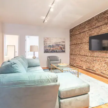 Monthly Nyc Rentals- Flawless 3 Bedroom Unit Apartment *