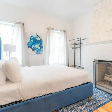 Monthly Nyc Rentals- Flawless 3 Bedroom Unit * New York