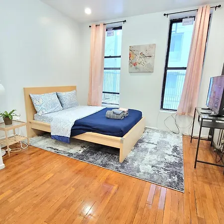 Apartment Cozy In Midtown Manhattan
