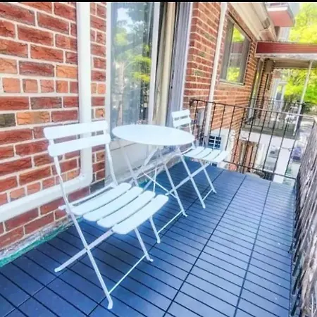 Flushing- 2 Floor Apartment