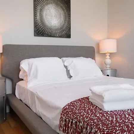 Two Bedroom - Columbus Avenue * New York