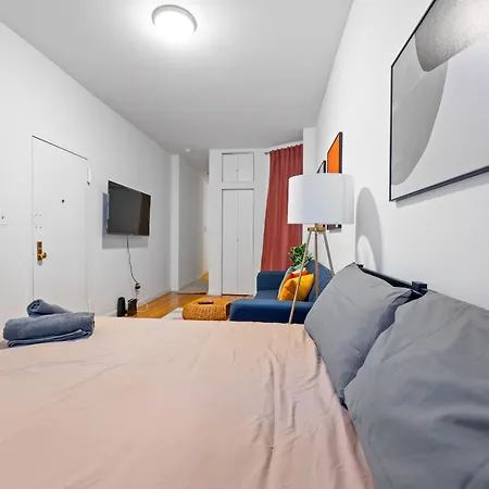 Monthly Nyc Rentals- Radiant Studio