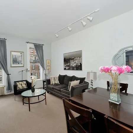 Monthly Nyc Rentals- Comfortable 1 Bedroom Apartment