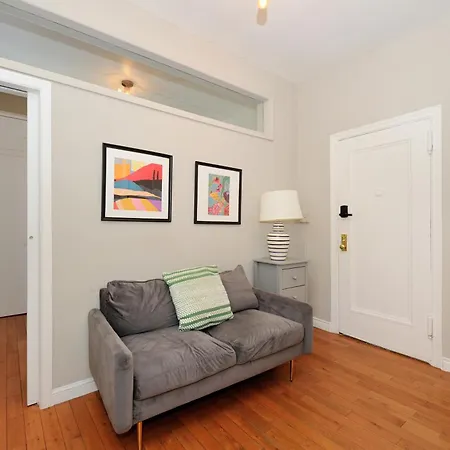 Monthly Nyc Rentals- Lovely 1 Bedroom Apartment *
