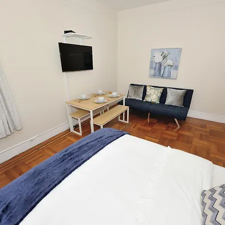 Apartment Monthly Nyc - Classic 2 Bedroom 1 Ba New York