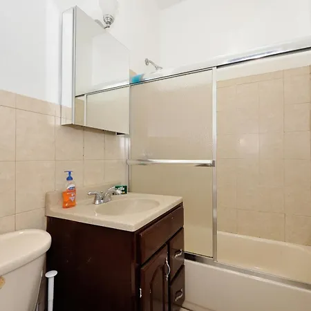 Monthly Nyc - Classic 2 Bedroom 1 Ba Apartment *