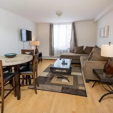Apartment Modern And Comfy 3 Bedroom Unit New York
