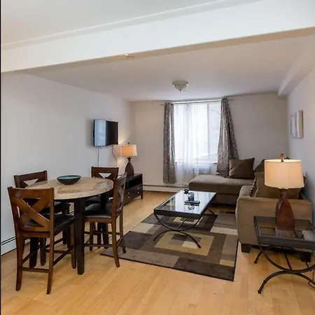 Modern And Comfy 3 Bedroom Unit Apartment