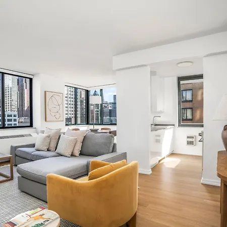 Apartment Beautifully Furnished 2br 1bath New York