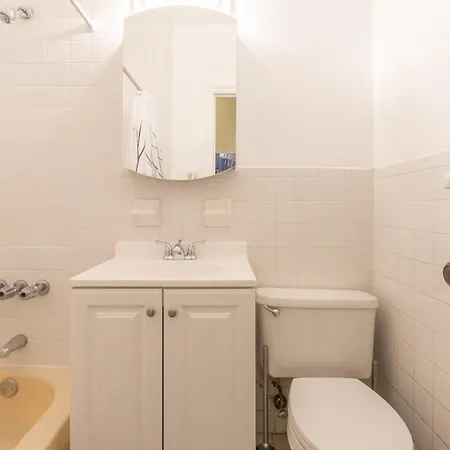 Monthly Nyc Rentals- Gorgeous 5 Bedroom Unit