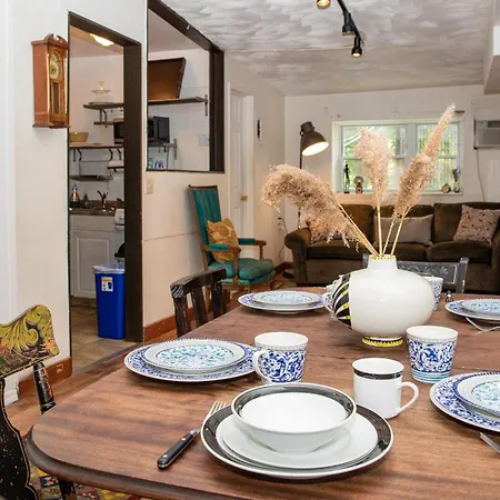 Monthly Nyc Rentals- Gorgeous 3 Bedroom Unit Apartment *