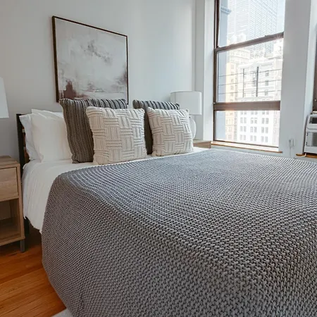 Apartment Spacious & Charmy 3bdr & 1 Bth Downtown Manhattan New York