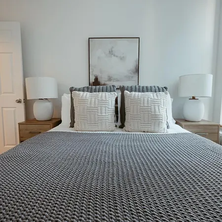 Apartment Spacious & Charmy 3bdr & 1 Bth Downtown Manhattan