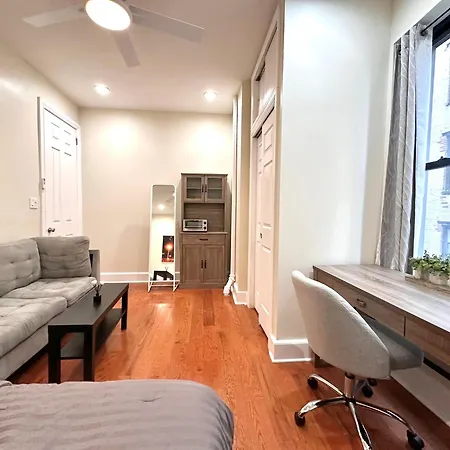 Homestay Elegant Urban Escape New York