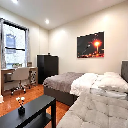 Elegant Urban Escape Homestay