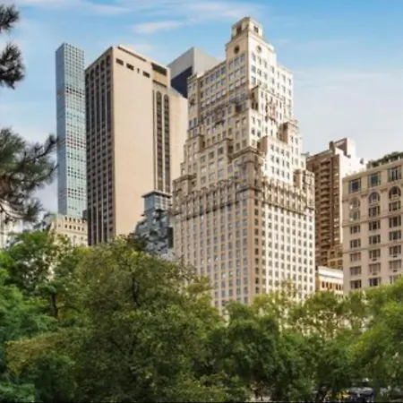 Central Park Luxury *