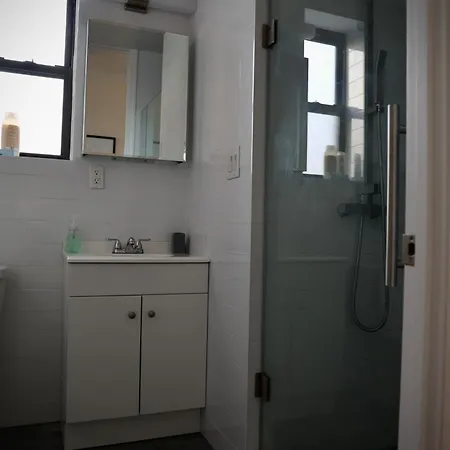 Apartment Modern 4 Bedroom In New York