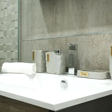 317-2d Brand New Modern 1br W&d Near Park *