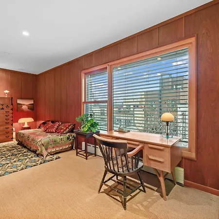 Apartment Garden Manor By Rove Travel Duplex With Terrace New York