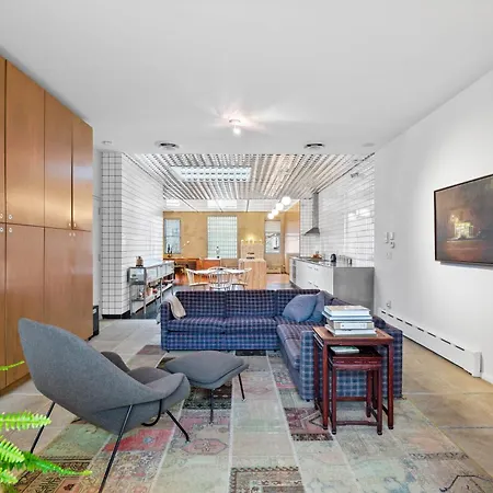 Garden Manor By Rove Travel Duplex With Terrace * New York