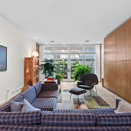 Apartment Garden Manor By Rove Travel Duplex With Terrace