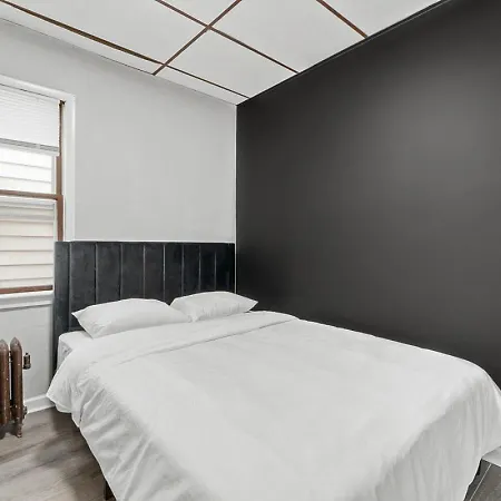 Urban Duplex Nwr Nyc Games Holiday home *