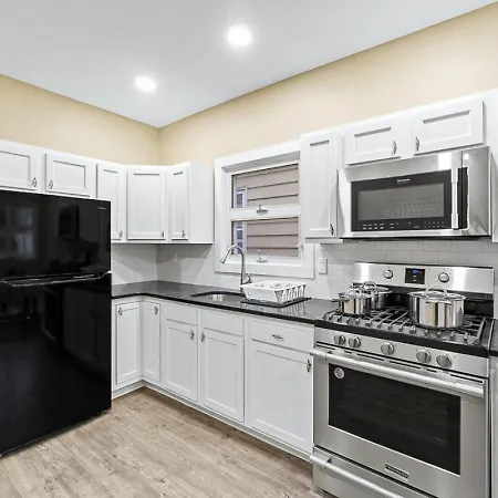 Urban Duplex Nwr Nyc Games Holiday home New York