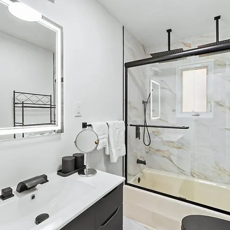 Urban Duplex Nwr Nyc Games Holiday home