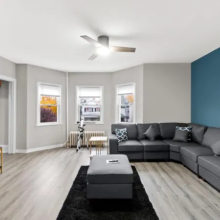 Holiday home Urban Duplex Nwr Nyc Games *