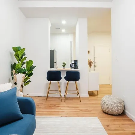 74-4a 2br2ba In Uws W&d Gym In Building Apartment *