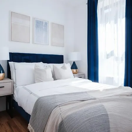 74-4a 2br2ba In Uws W&d Gym In Building Apartment