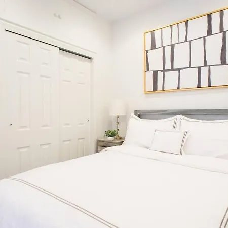 69-4a Quality New Prime Lower East 1br New York