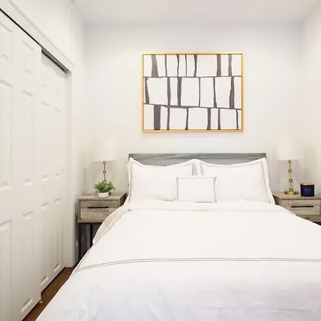 Apartment 69-4a Quality New Prime Lower East 1br New York