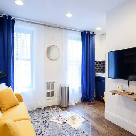 Apartment 69-4a Quality New Prime Lower East 1br New York