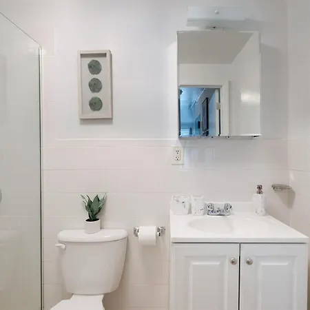 501-2fw Gorgeous Upper East Side *