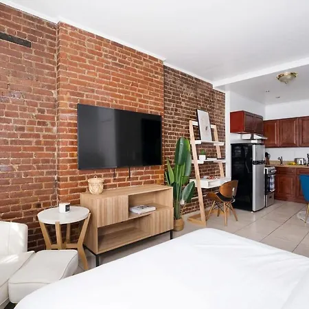 501-2fw Gorgeous Upper East Side * New York