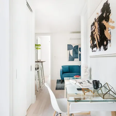 48-4fe 2br Prime Midtown West * New York