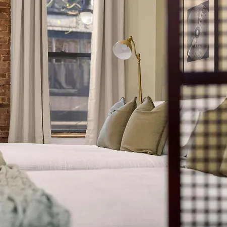 Apartment Vibrant Nyc Loft - Open Space For 6 Guests *