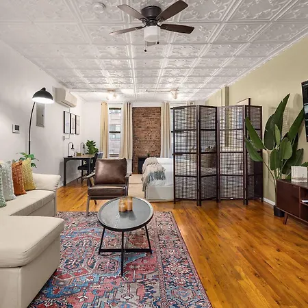 Vibrant Nyc Loft - Open Space For 6 Guests Apartment New York