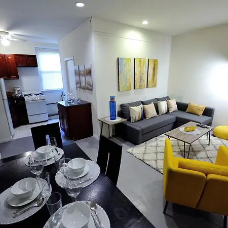 Amazing 3 Bedroom 1 Bath * New York