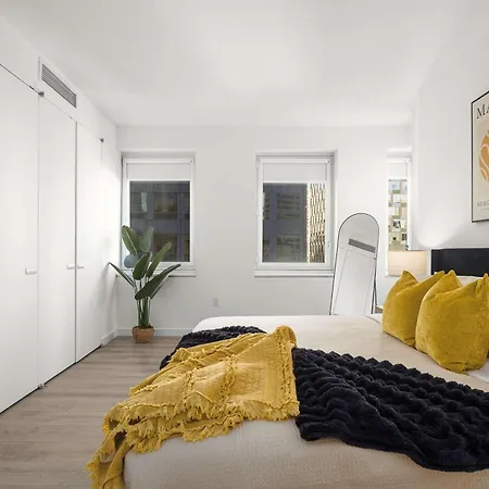 Apartment Stylish Nyc Haven Steps To Broadway & Dining
