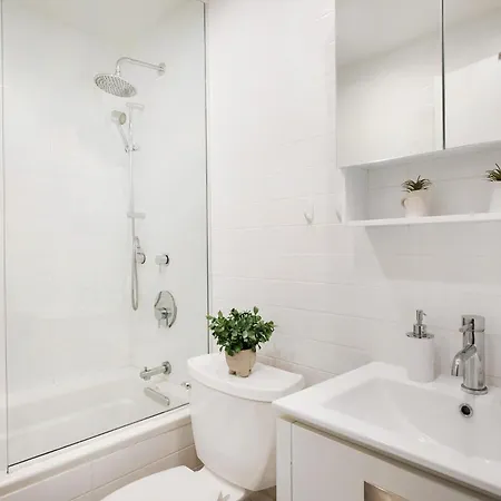 Apartment 75-2d New 1br Prime Ues W&d Balcony Elevator