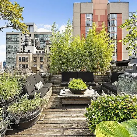 Apartment Modern 3bdr With Roof