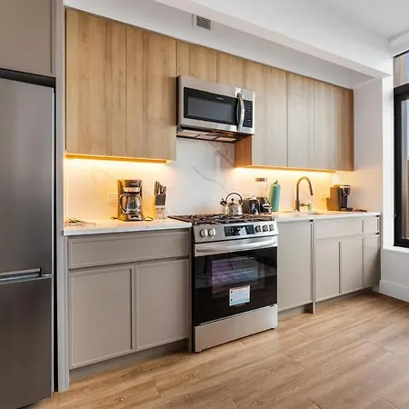 Chic Retreat With Top-tier Amenities
