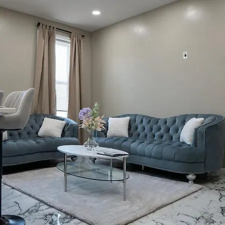 The Fullerton Homestay