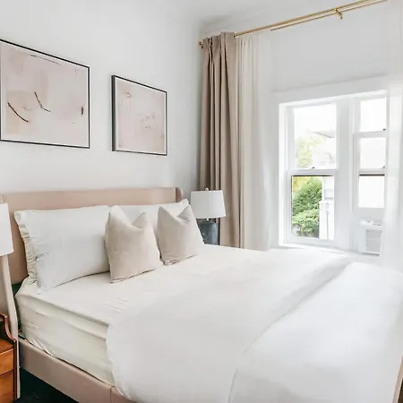 Fifth-2a I Brand New 2br Heart Of Greenwich Village Apartment