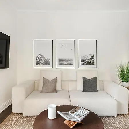 Fifth-2a I Brand New 2br Heart Of Greenwich Village *